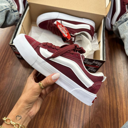TÊNIS Vans KNU- bordo
