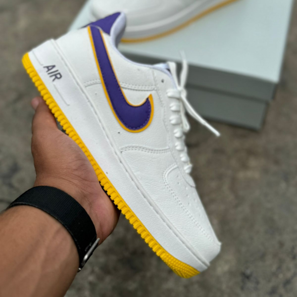 Tênis Air Force 1 - Lakers