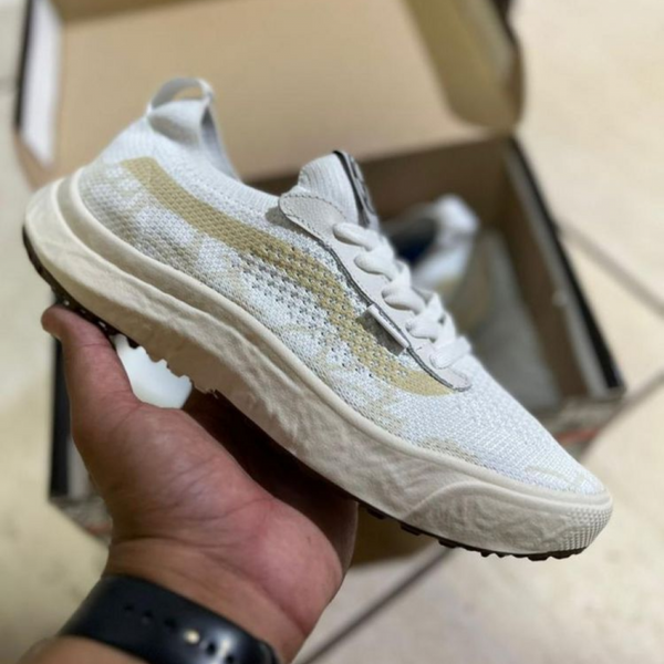 Tênis Ultrarange VR3 - Bege