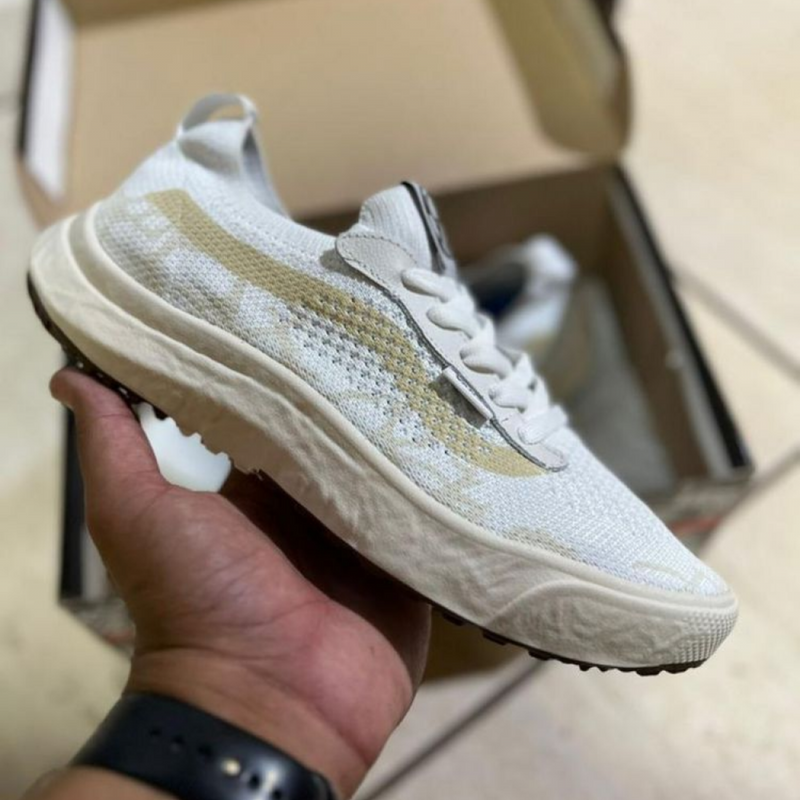 Tênis Ultrarange VR3 - Bege