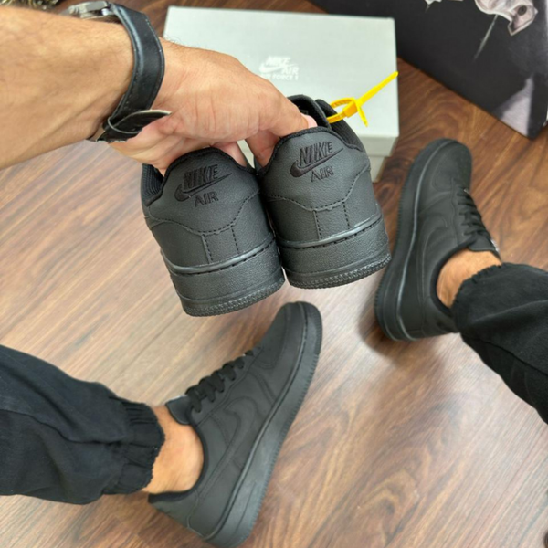 Tênis Air Force 1 - All Black
