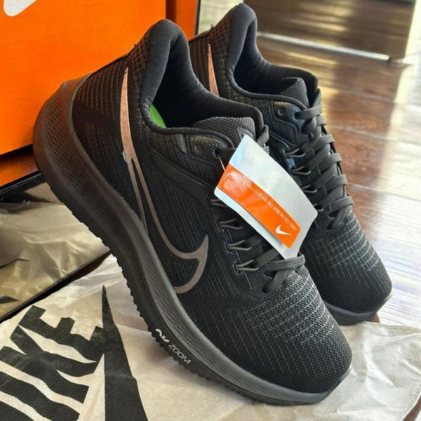 Tênis Air Zoom Esportivo Pegasus - Preto/Grafite