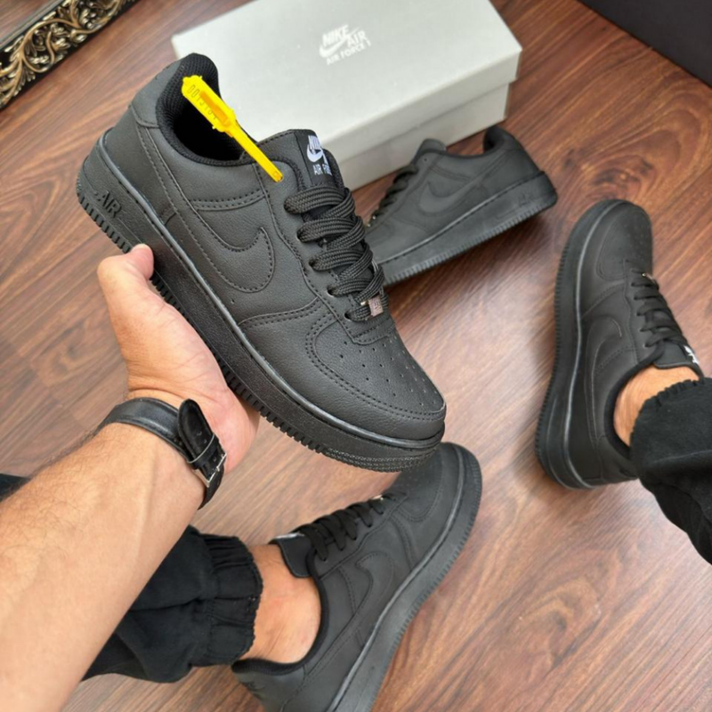 Tênis Air Force 1 - All Black