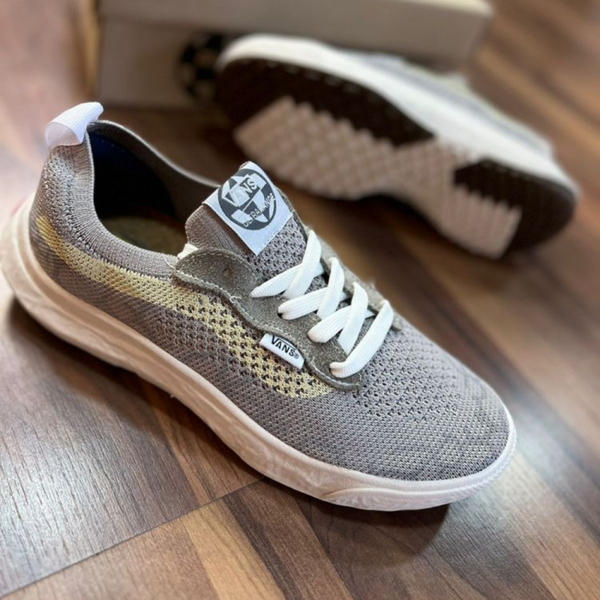 Tênis Ultrarange VR3 - Cinza