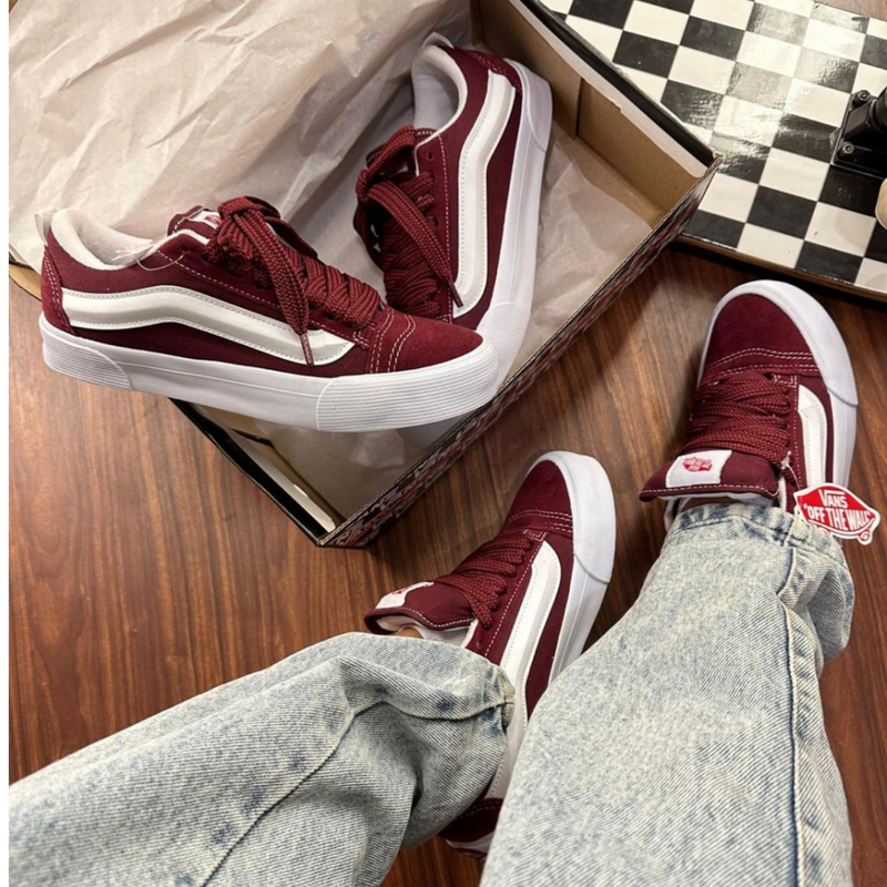 TÊNIS Vans KNU- bordo