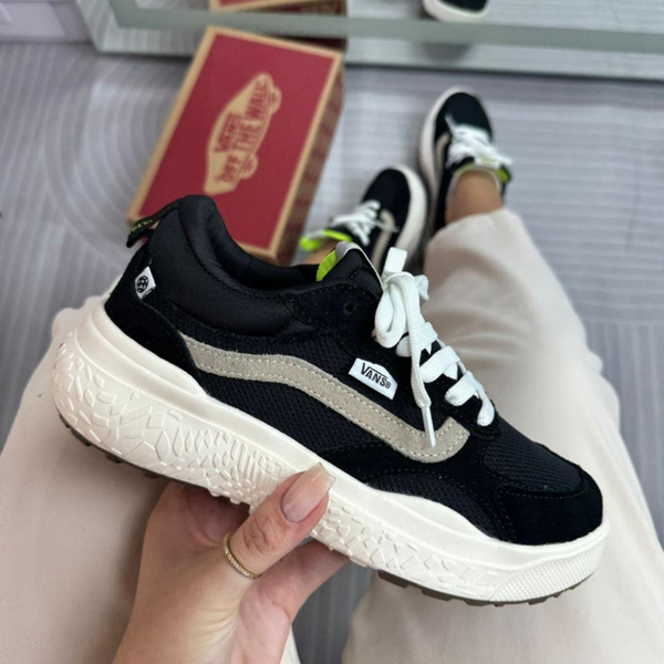 Tênis Vans Ultrarange NEO Vr3 - Preto