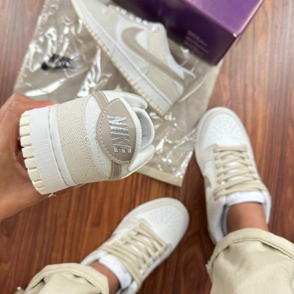 Tênis SB Dunk Low - Glitter