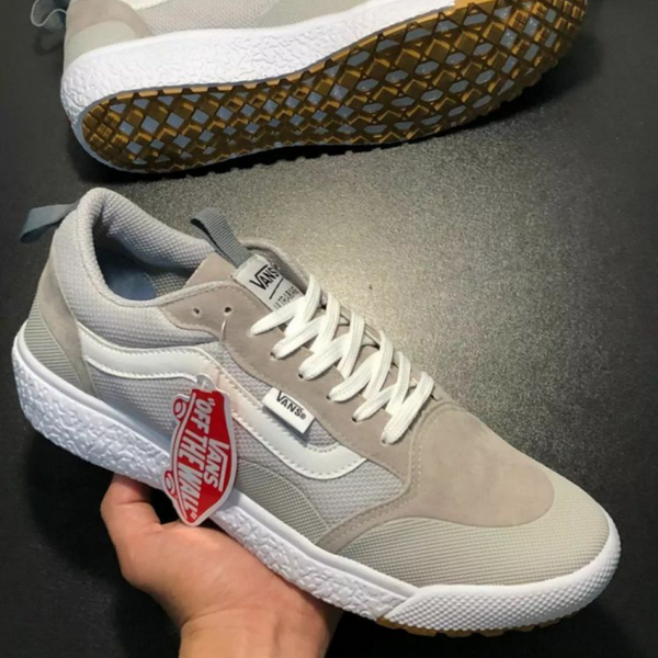 Tênis Ultrarange Exo SE - Branco/Cinza