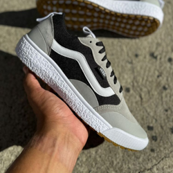 Tênis Ultrarange Exo SE - Cinza/Preto